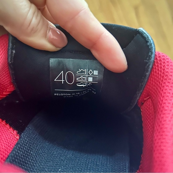 Peloton Black & Red Cycling Shoes | Velcro Closure - Picture 4 of 5